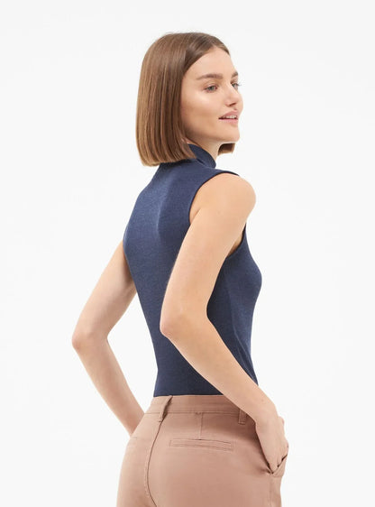 Turtleneck top