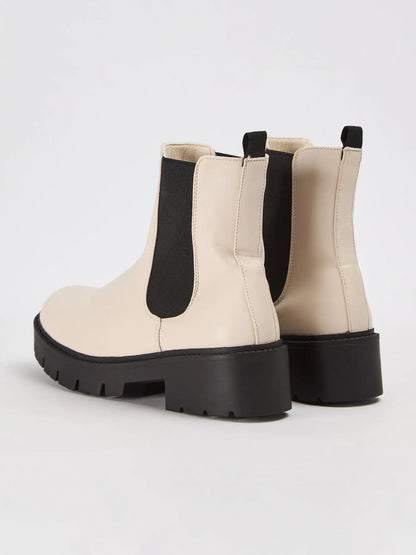 combat boots