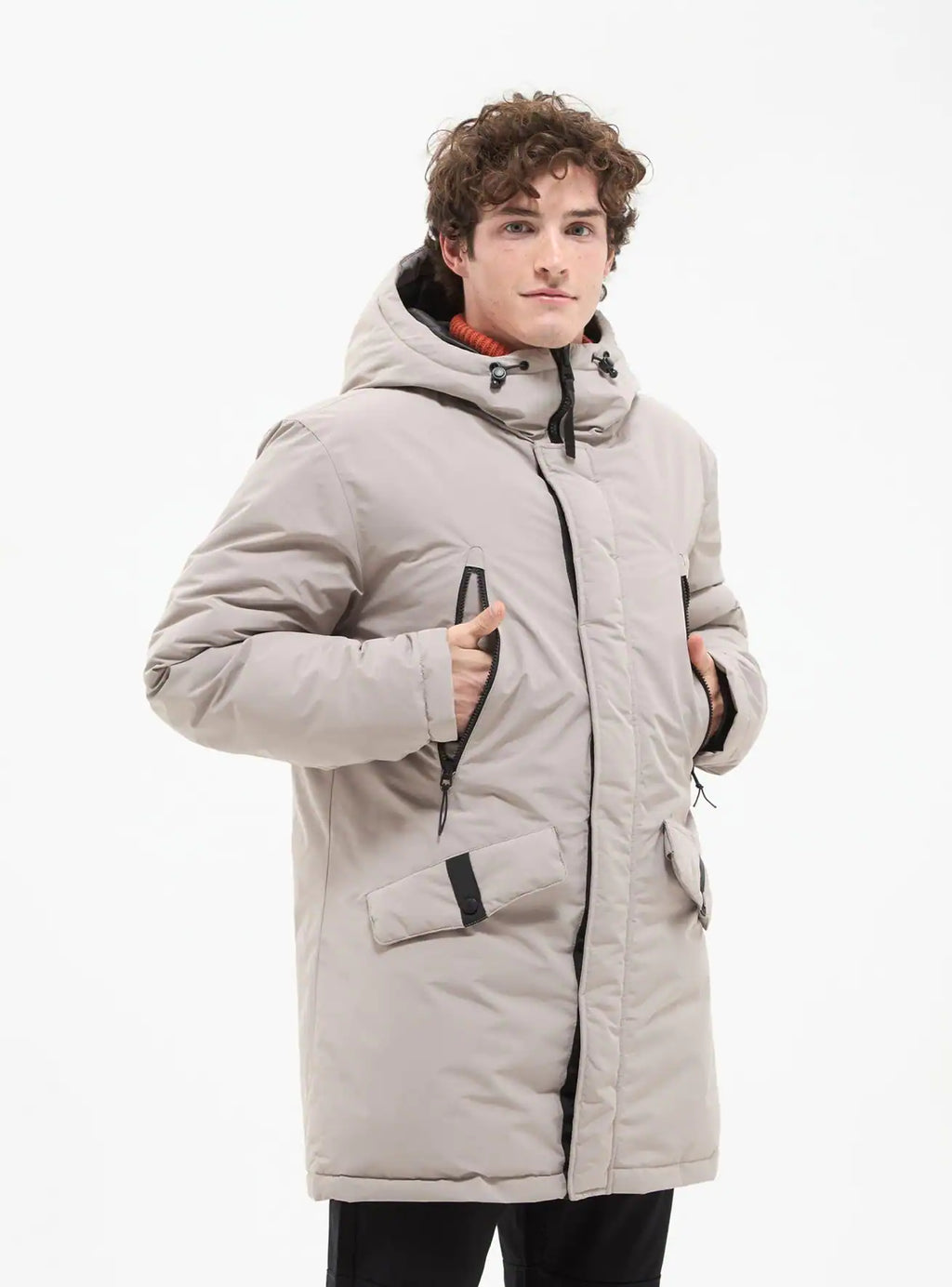 Hooded parka in nylon