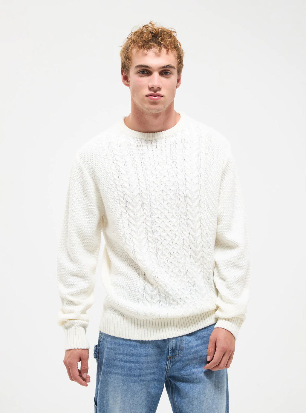 Cable knit sweater Wool