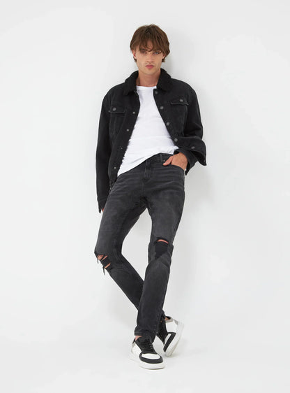 Skinny black jeans
