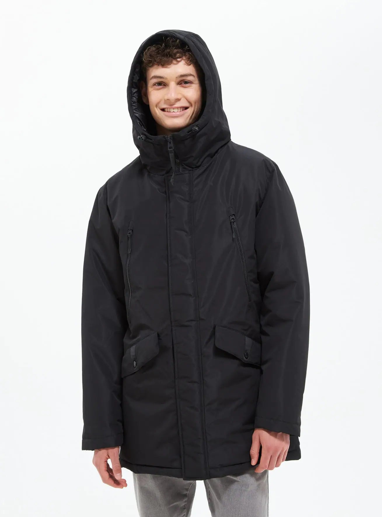 Hooded parka in nylon